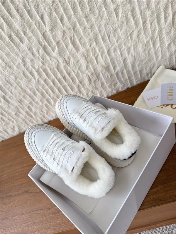 2025112815381559 390